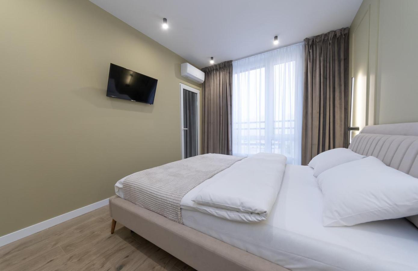 Luxury Apartment Near Metro Station Osokorky Киев Экстерьер фото